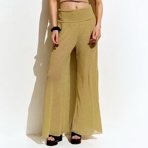 H&M NWT Dusty pale yellow mesh shorts lined pants